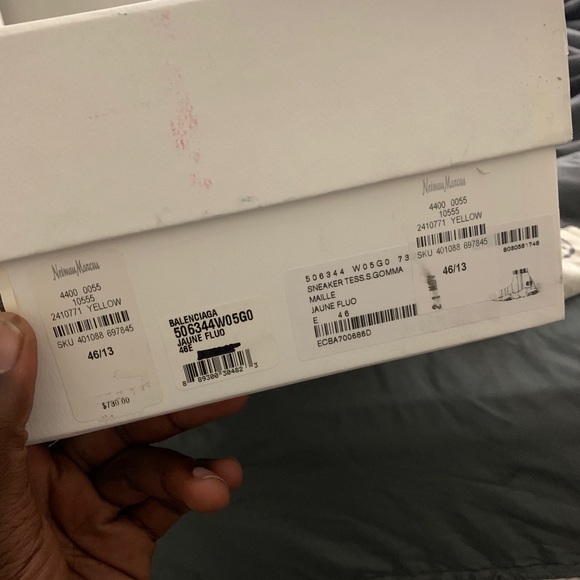 Balenciaga - Picture 5 of 10